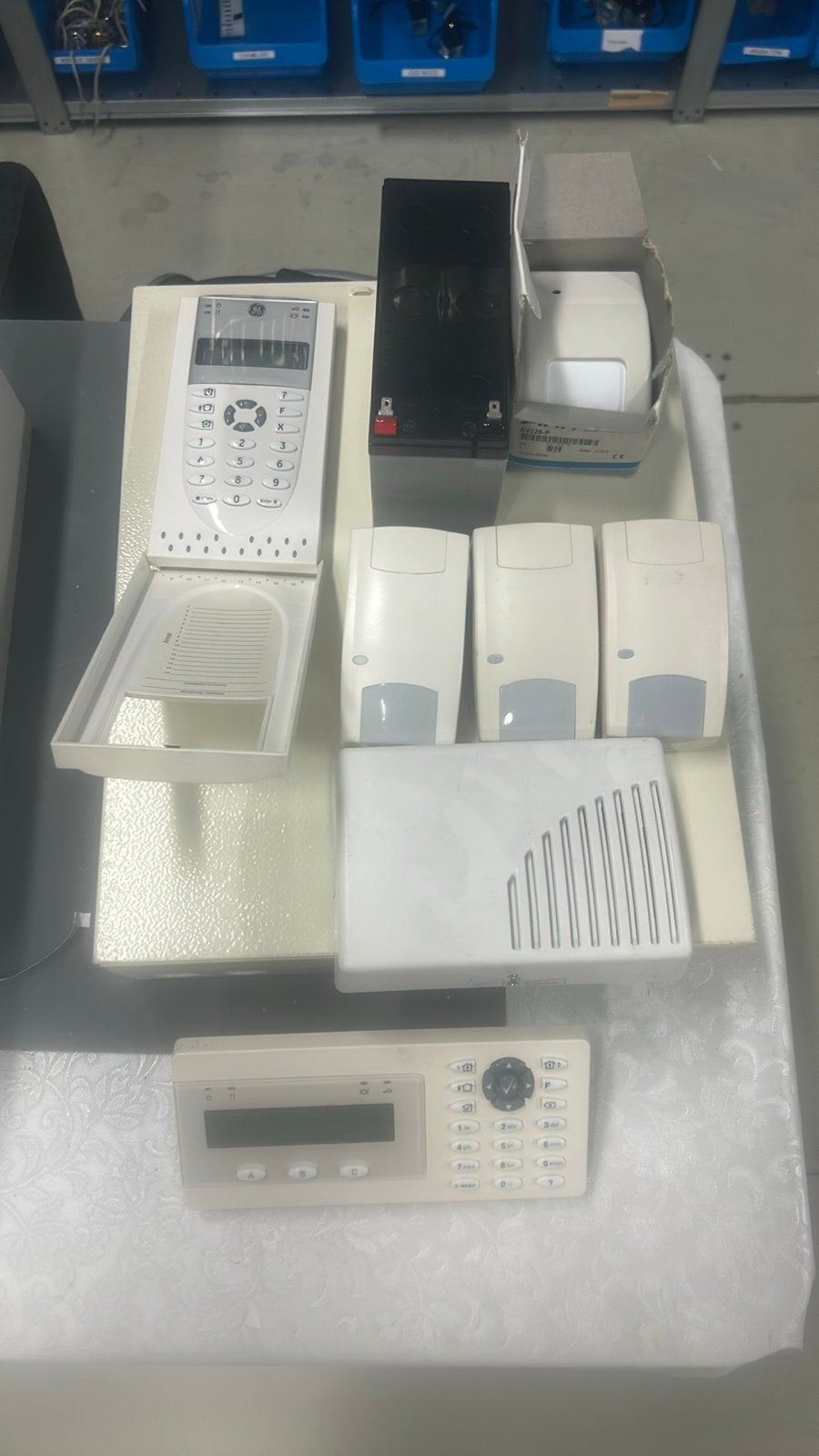 Compleet alarmsysteem  aritech ats1000a ip met app functie, Ophalen of Verzenden, Compleet systeem, Draadloos, Beweging