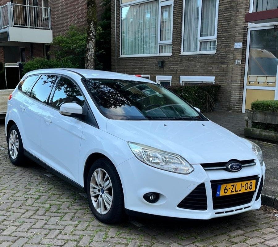 Ford focus nieuwe apk, Voorwielaandrijving, 4 stoelen, Stationwagon, Handgeschakeld