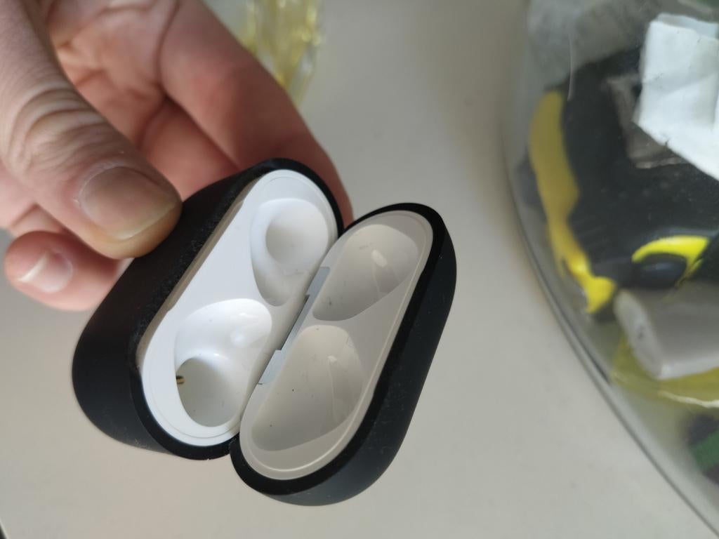 Apple AirPods 3 - case + hoes zonder oortjes na2 dagen kwijt, Audio, Tv en Foto, Koptelefoons, Zo goed als nieuw, Overige merken