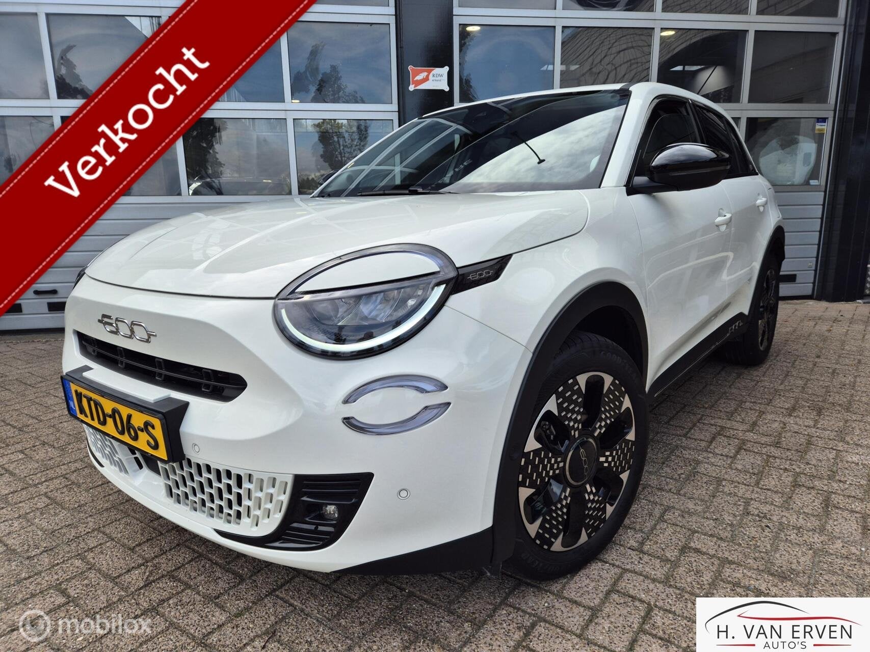 Fiat 600 1.2 Hybrid La Prima DIGITALE COCKPIT 18"'CAMERA, Auto's, 101 pk, Euro 6, 1199 cc, 620 kg