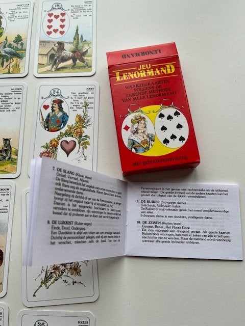 Jeux Lenormand waarzegkaarten met handleiding, Boeken, Esoterie en Spiritualiteit, Gelezen, Tarot of Kaarten leggen, Ophalen of Verzenden