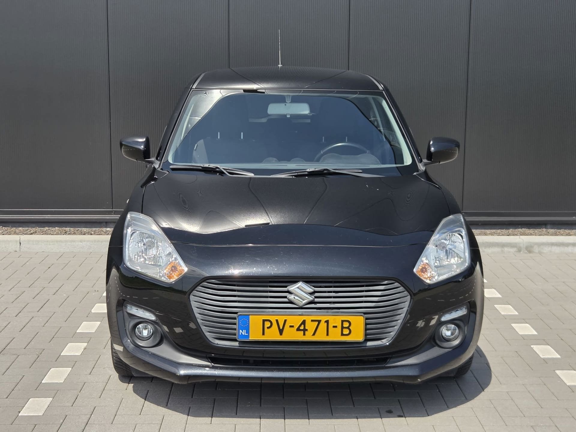 Suzuki Swift 1.2 Select Camera, Voorwielaandrijving, Gebruikt, 4 cilinders, 400 kg