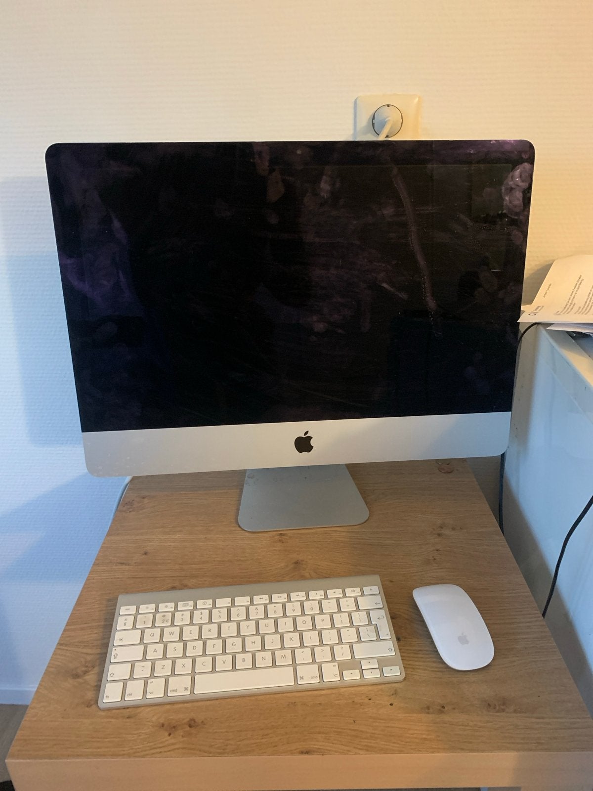 Apple iMac All-in-One Desktop met Toetsenbord en Muis, Gebruikt, Minder dan 4 GB, IMac, Ophalen of Verzenden