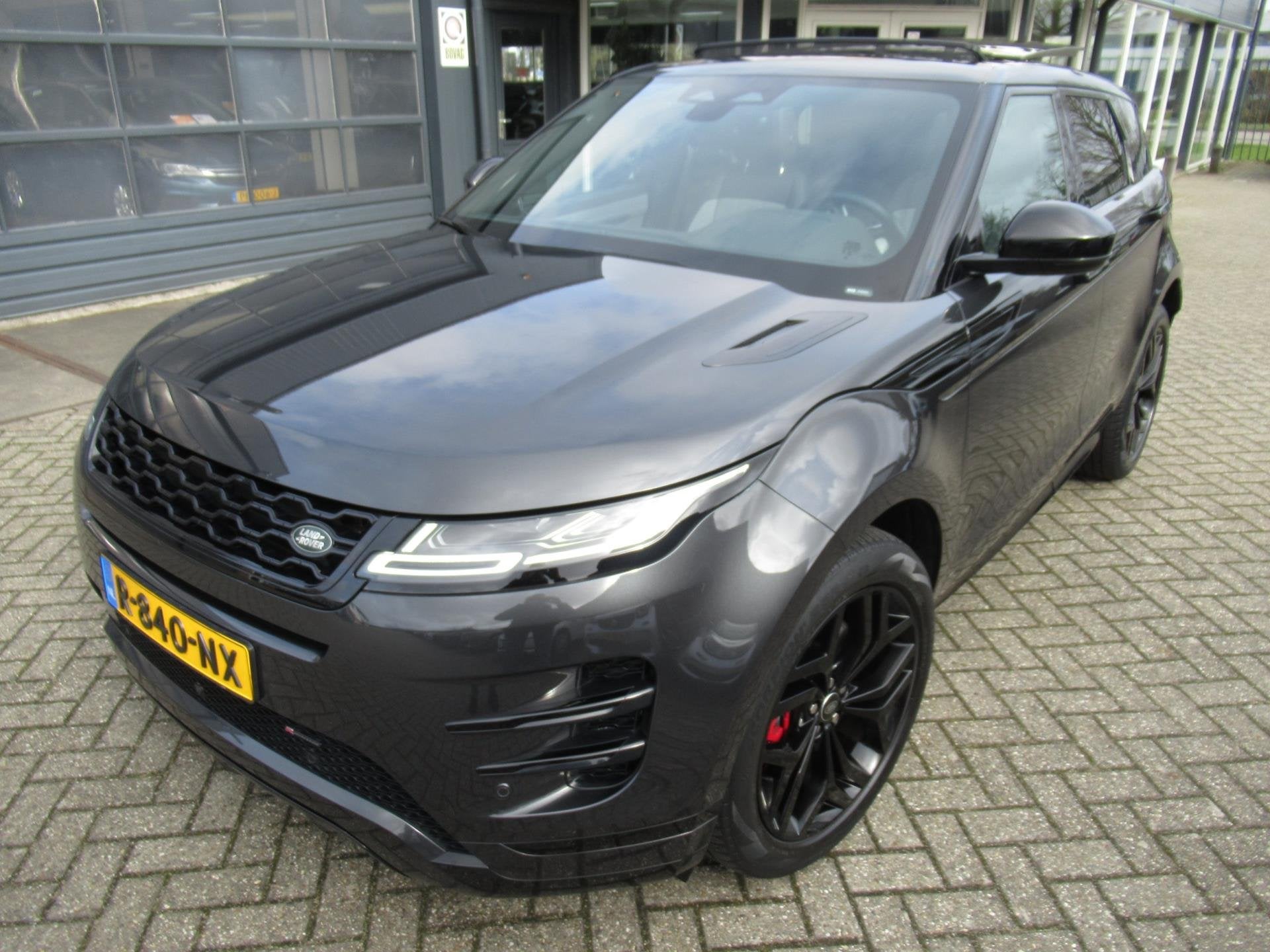 Land Rover Range Rover Evoque 1.5 P300e AWD Autobiography /, Auto's, 309 pk, Vierwielaandrijving, Hybride Elektrisch/Benzine, 147 €/maand