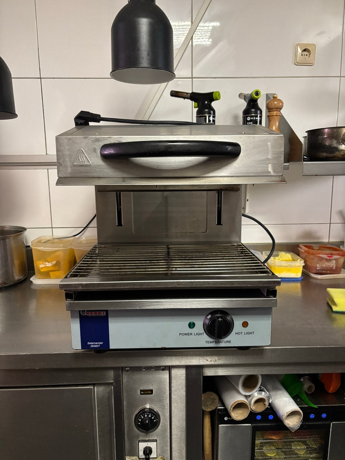 Hendi Salamander 264607 - Professionele salamander, Huis en Inrichting, Keuken | Servies, Ophalen, Gebruikt