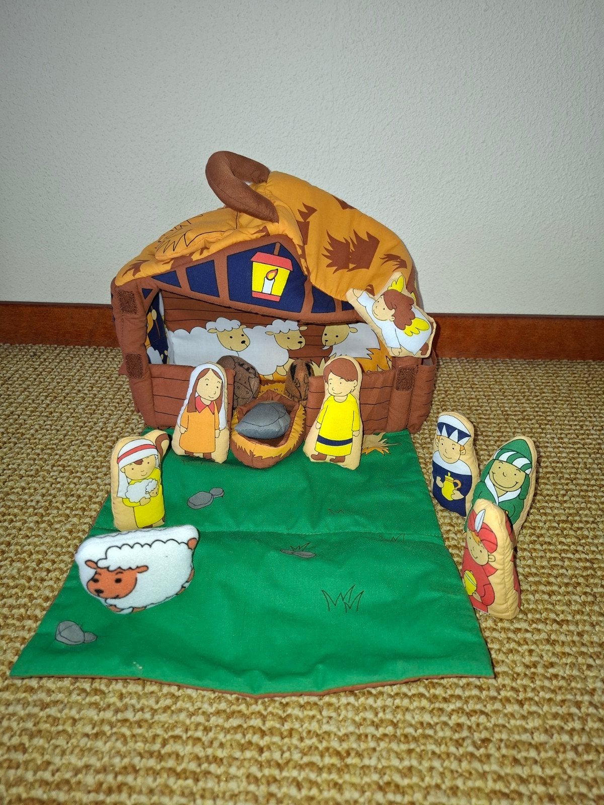 Kerststal/kerstgroep stoffen speelset - Silent Night, Ophalen of Verzenden, Zo goed als nieuw