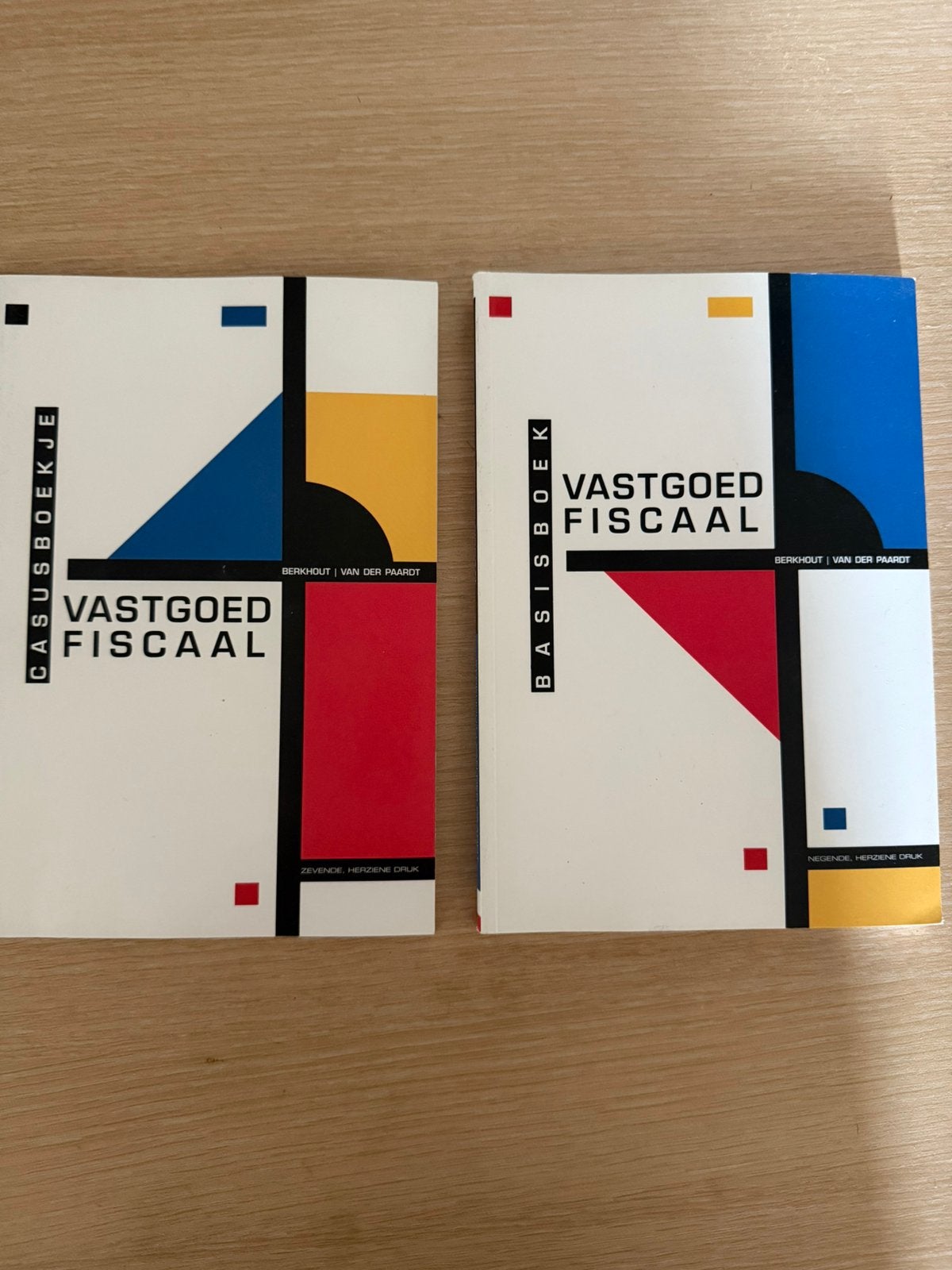 Vastgoed fiscaal, Ophalen of Verzenden, Zo goed als nieuw