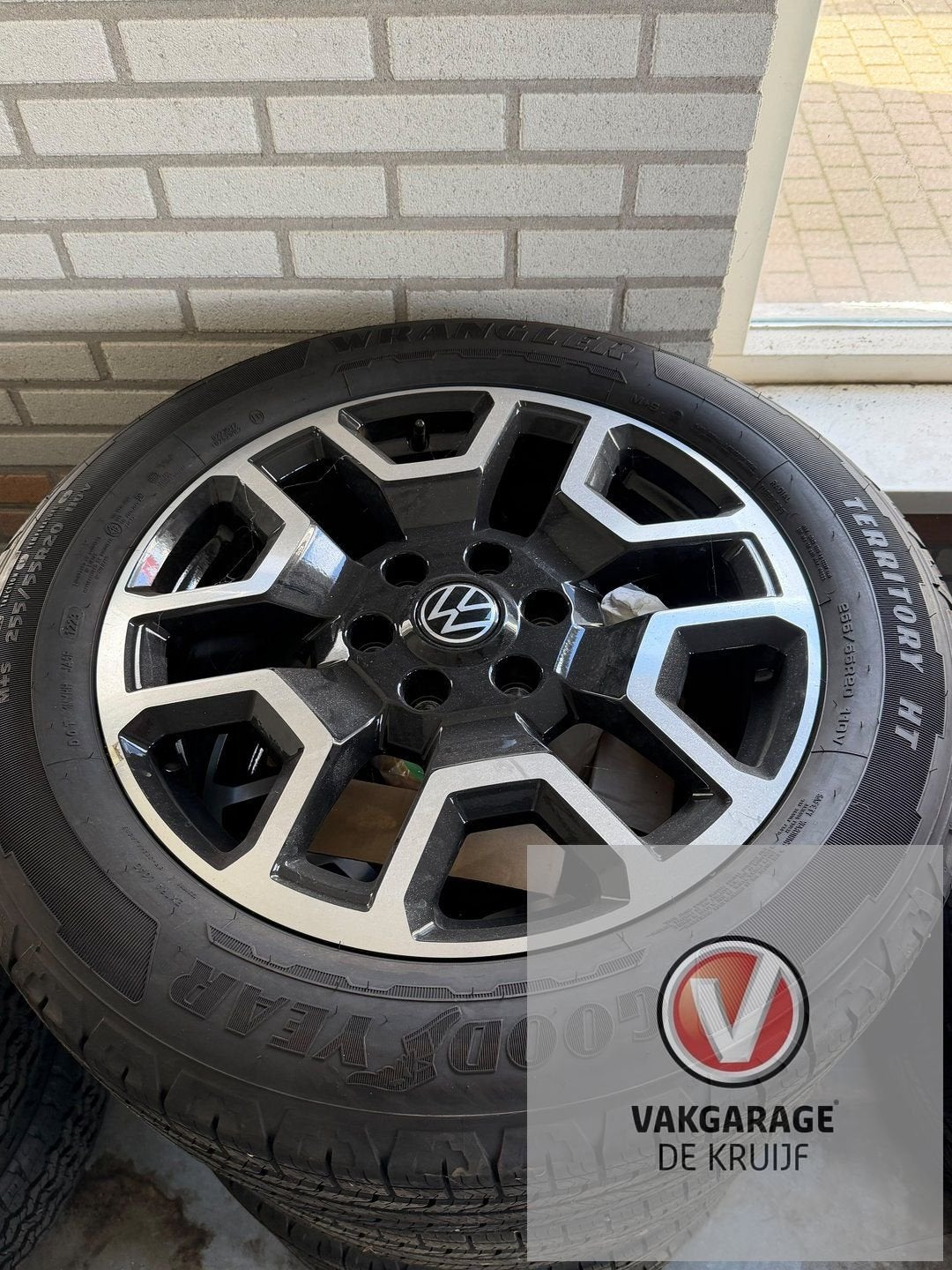VW Amarok 20” Bendigo Alloy Wheels origineel, Ophalen, 255 mm, -, -