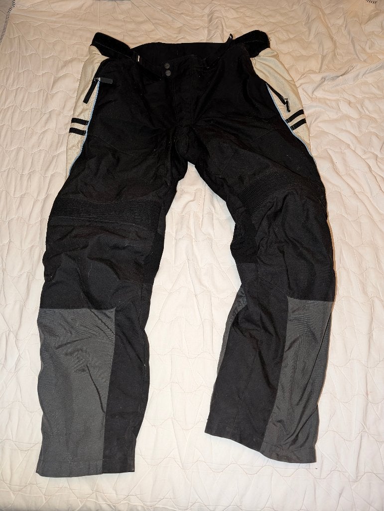 Nette motorjas in maat 64/44/6XL, Motoren, Verzenden, Tweedehands, Dames, Broek | textiel