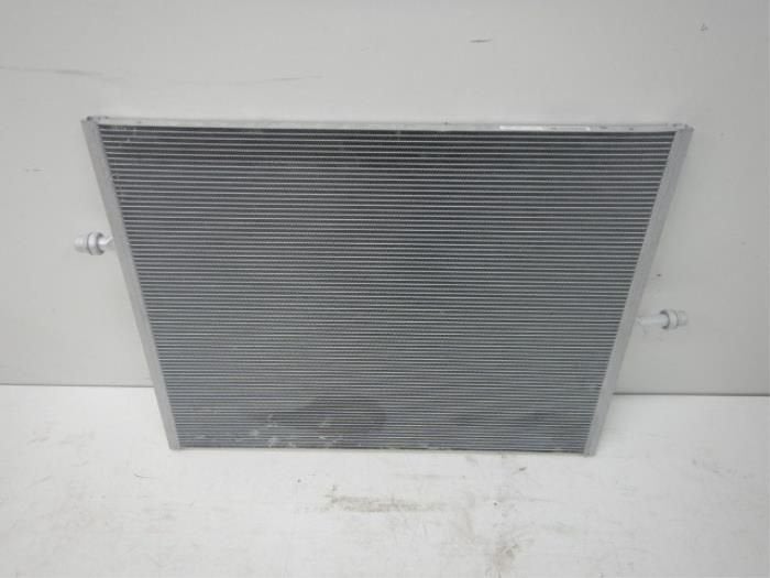 Radiateur Mercedes Sprinter (22741308), Auto-onderdelen, Motor en Toebehoren, Ophalen of Verzenden, Gebruikt