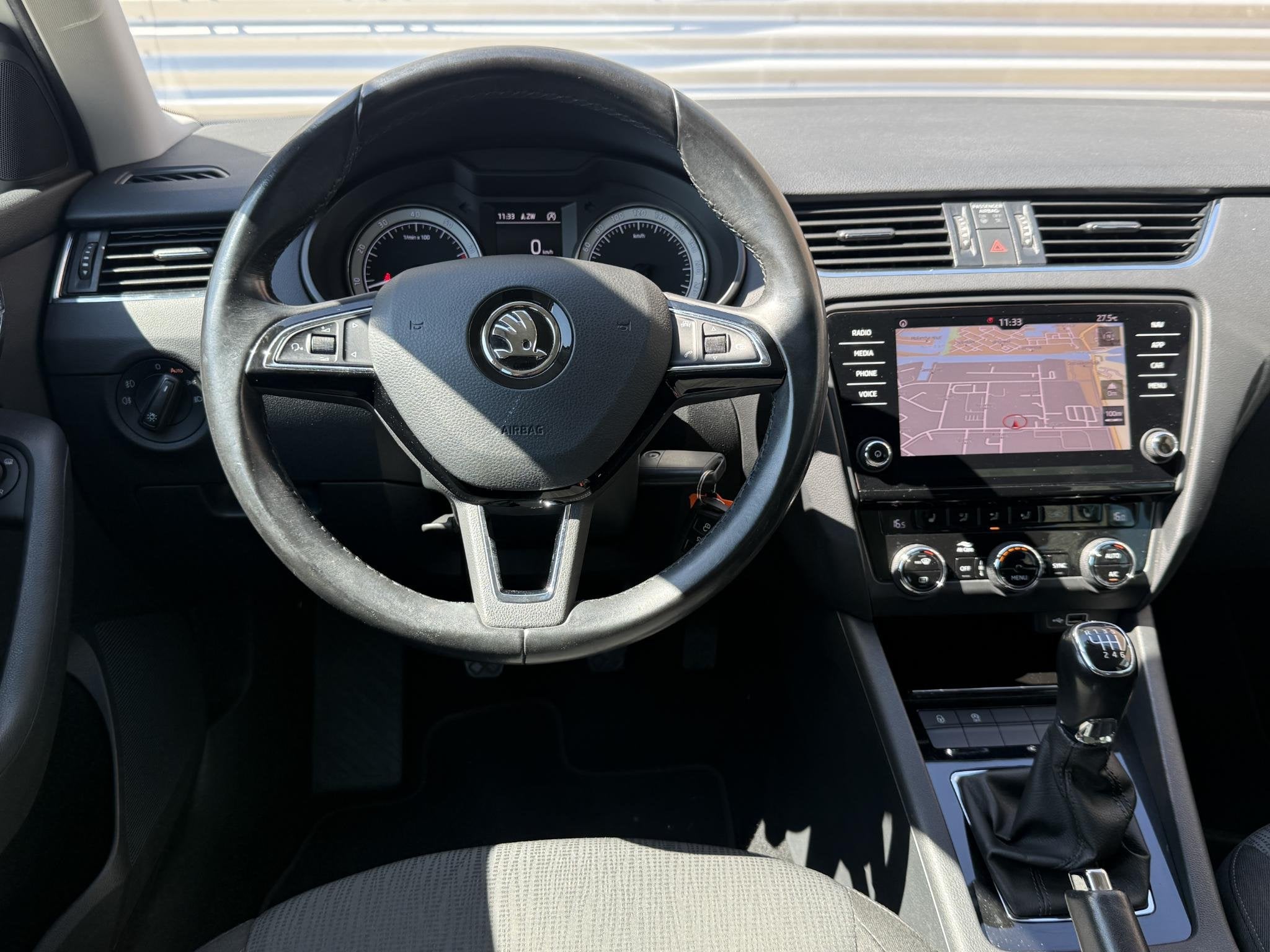 Skoda Octavia Combi 1.4 TSI Greentech Style Business 1e Eige, Auto's, Skoda, Voorwielaandrijving, Stof, Gebruikt, 4 cilinders