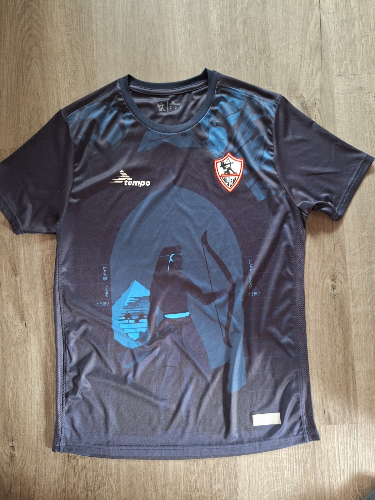 Nachtblauw voetbalshirt, maat M, nooit gedragen, Kleding | Heren, Tempo, Nieuw, Ophalen of Verzenden, Voetbal