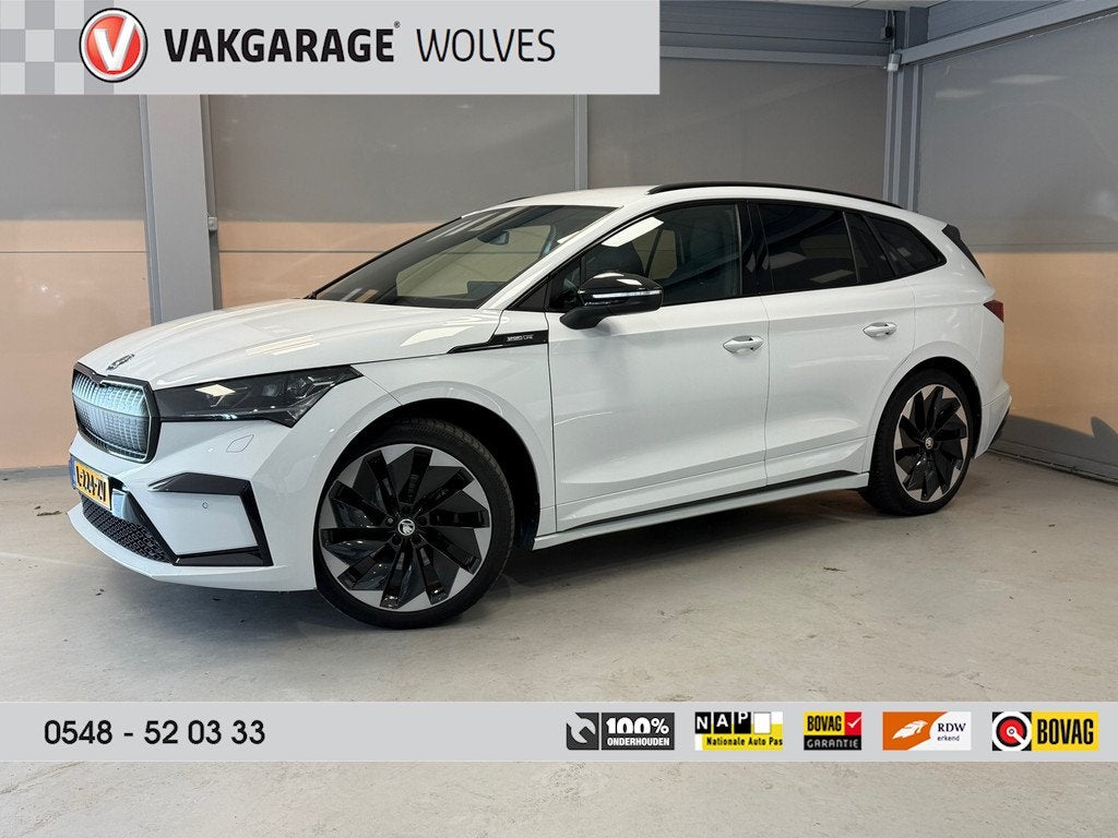 Skoda Enyaq iV 60 Sportline | CAMERA | 21"LM VELGEN | MATRIX, Automaat, Achterwielaandrijving, Gebruikt, Zwart