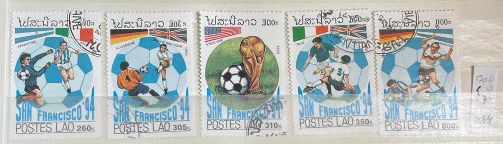 5 postzegels Laos; WK voetbal 1994 USA 1, Ophalen of Verzenden, Gestempeld, Sport