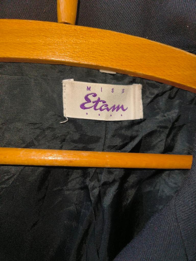 Etam s, Ophalen of Verzenden, Zo goed als nieuw, Zwart