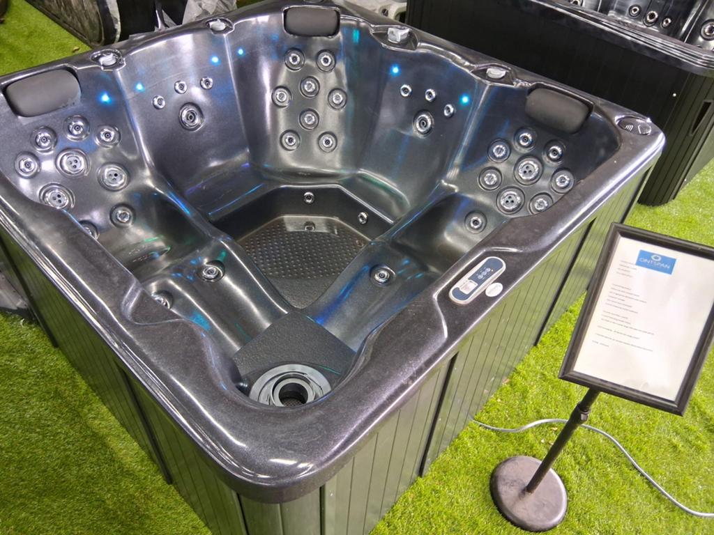 Balboa luxe jacuzzi met audio,lift incl bezorging&garantie, Ophalen of Verzenden, Gebruikt