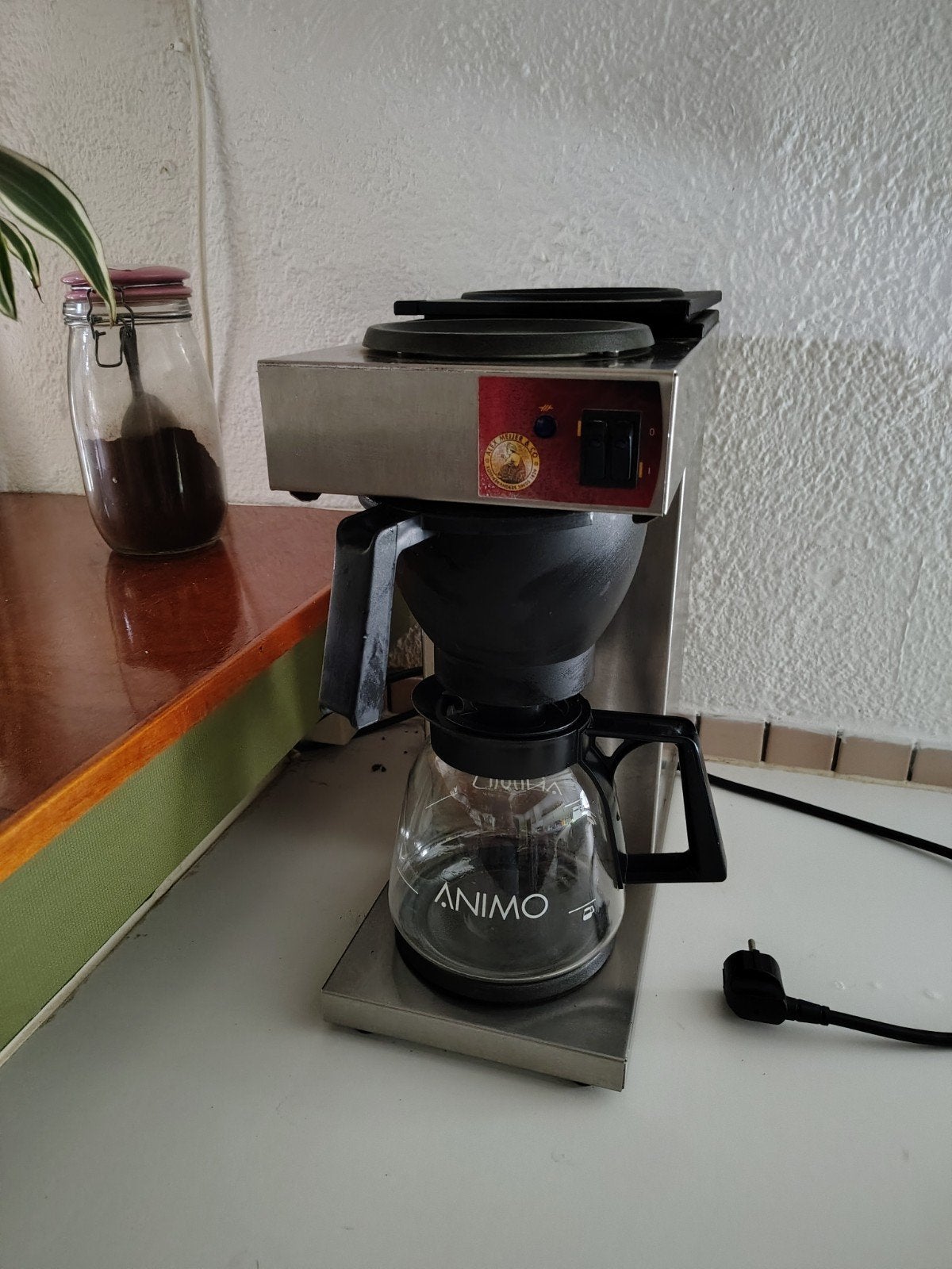 koffieapparaat, Witgoed en Apparatuur, 10 kopjes of meer, Ophalen of Verzenden, Zo goed als nieuw, Koffiemachine