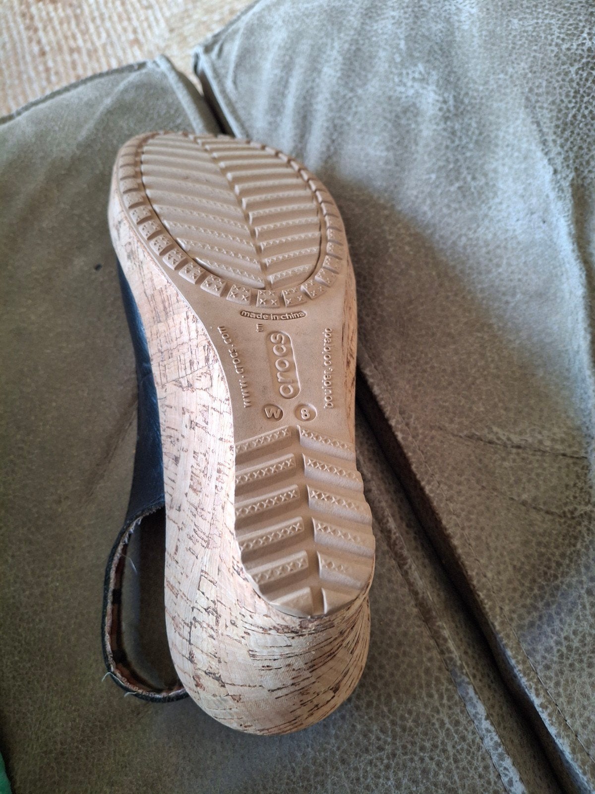 Crocs sandalen met sleehak, maat W8 (ongeveer 38/39), Ophalen, Zwart, Sandalen of Muiltjes, Crocs