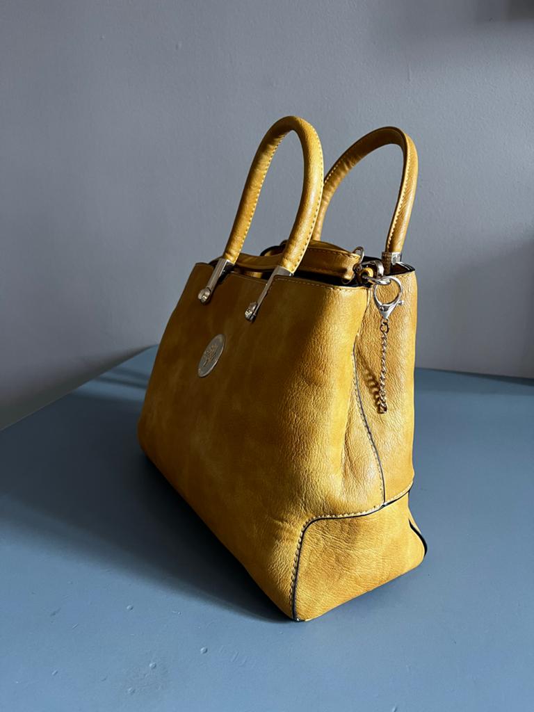 Stijlvolle Gele Handtas met Mulberry Logo, Ophalen of Verzenden, Nieuw, Geel, Handtas