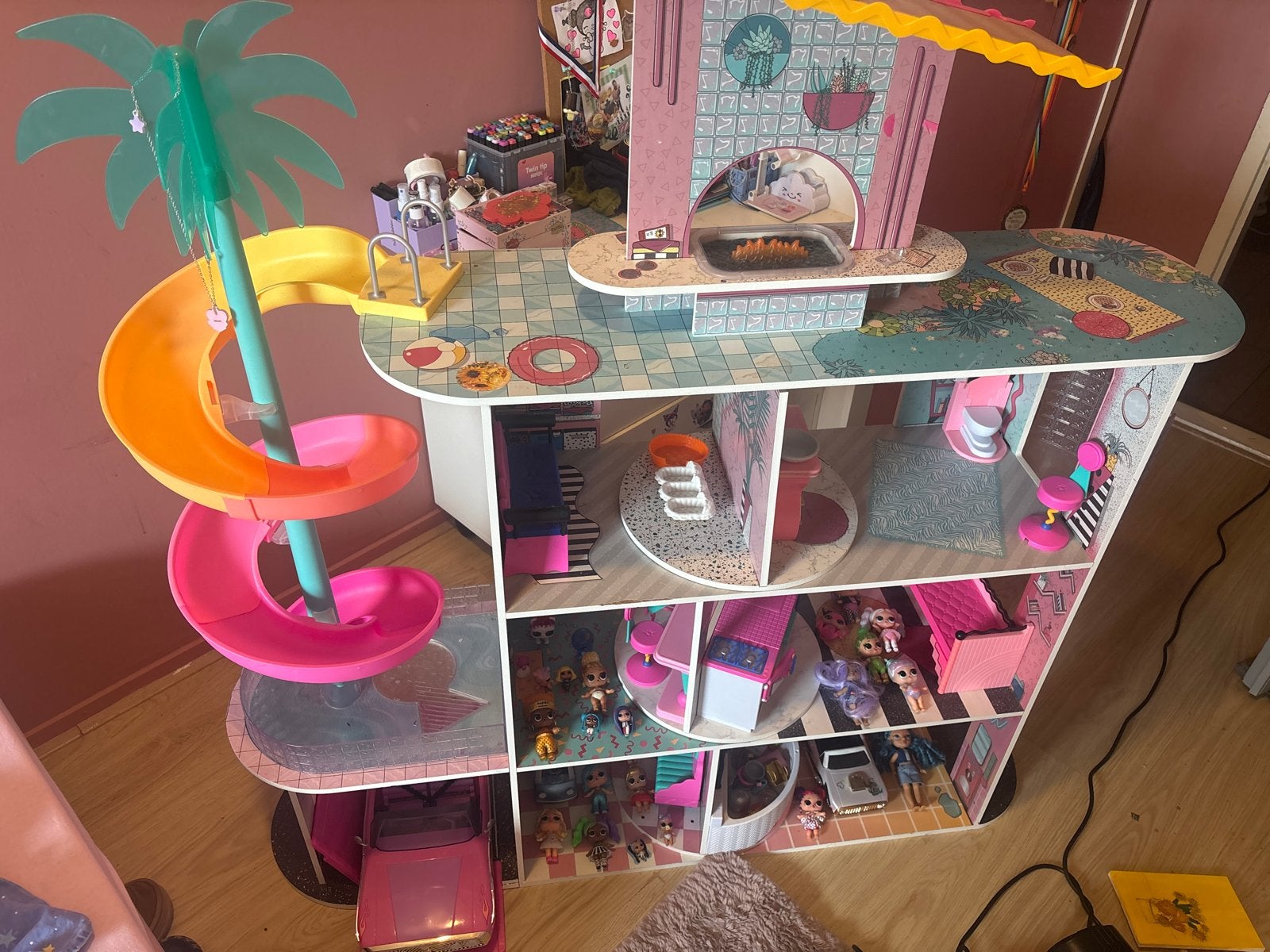 L.O.L. Surprise! Huis met poppen en accessoires, Ophalen of Verzenden, Gebruikt, Overige typen