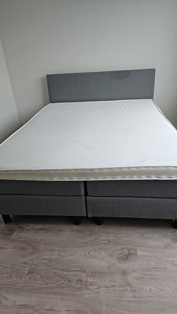 Grijze Tweepersoons Bedombouw, Ophalen, Tweepersoons, Zo goed als nieuw, 200 cm