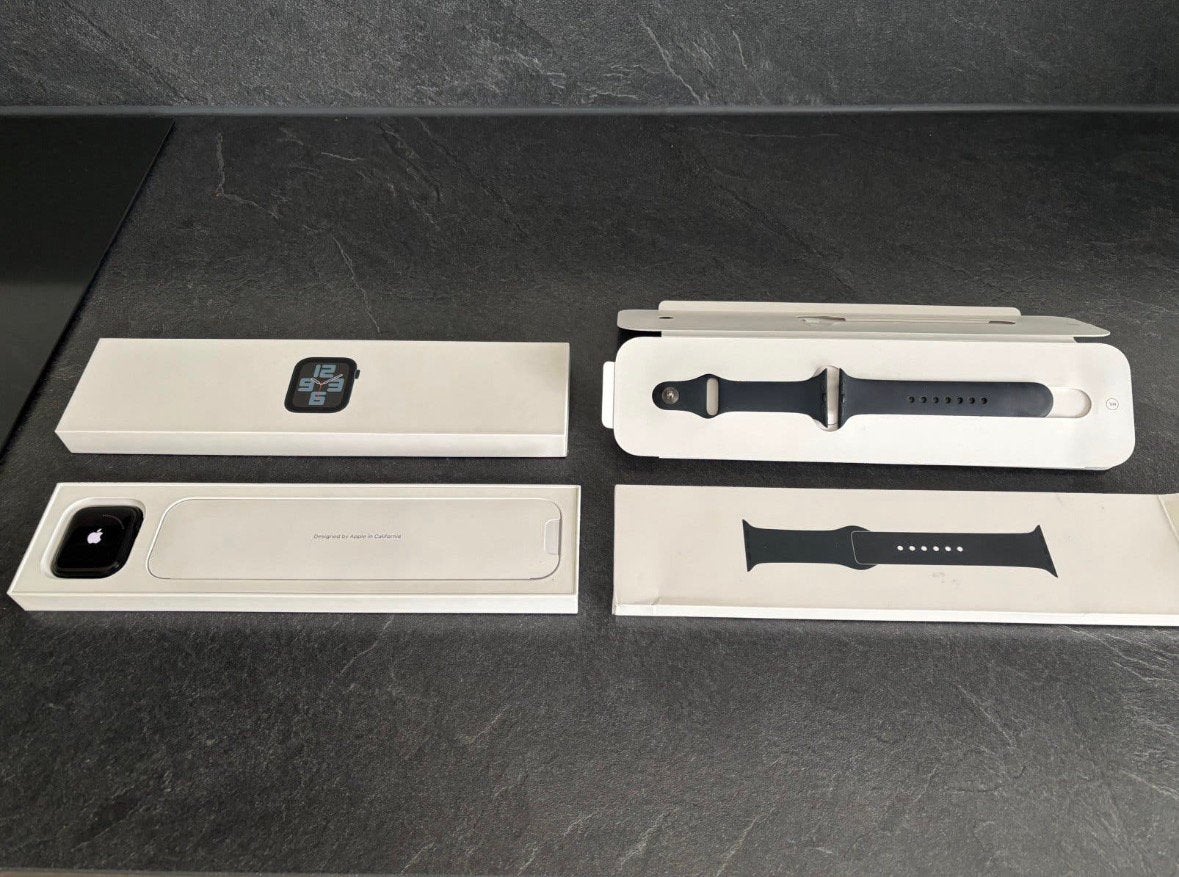In zeer nette staat apple smart watch SE 2end Gen 44 mm, Ophalen, Zo goed als nieuw