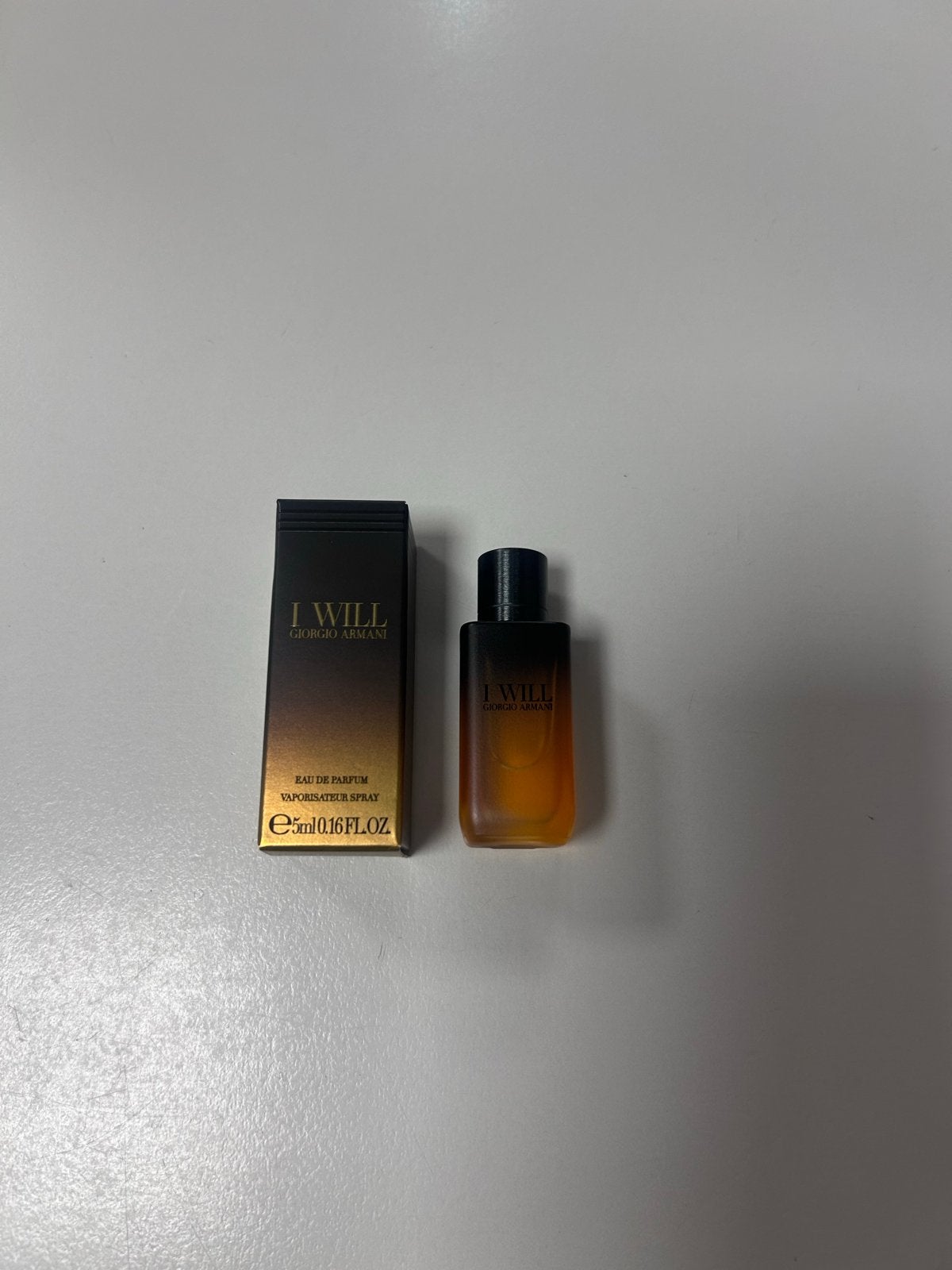 Armani I Will Eau de Parfum 5 ml - Miniatuur Herengeur, Verzamelen, Ophalen of Verzenden, Nieuw, Miniatuur, Gevuld