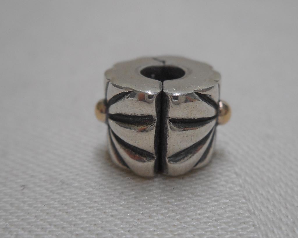 Zilveren Pandora clip Sunburst met 14kt goud nr.2213, Verzenden, Pandora, Zo goed als nieuw, 1 bedel