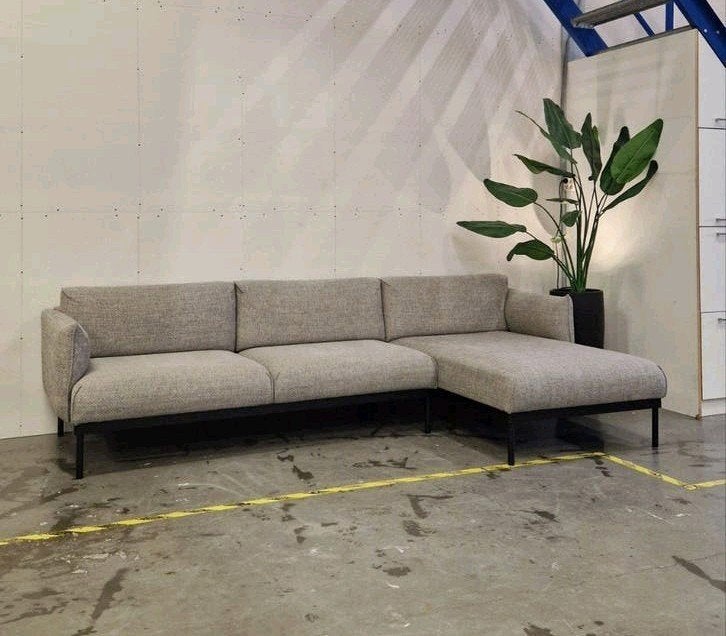 Scandinavische Hoekbank Greige Zo Goed Als Nieuw 295x165cm, 250 tot 300 cm, Hoekbank, Hoekbank, Ophalen of Verzenden