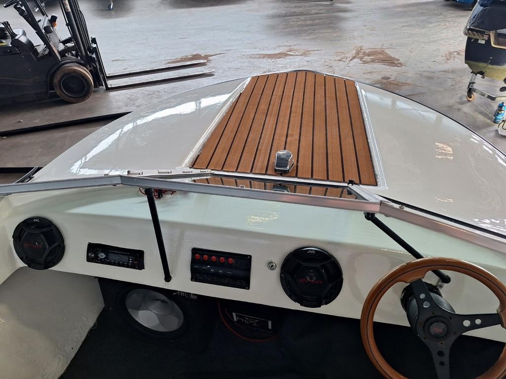 Speedboot gerenoveerd glastron 70PK 5.80 lang, Watersport en Boten, Ophalen, 70 tot 120 pk, 3 tot 6 meter, Buitenboordmotor