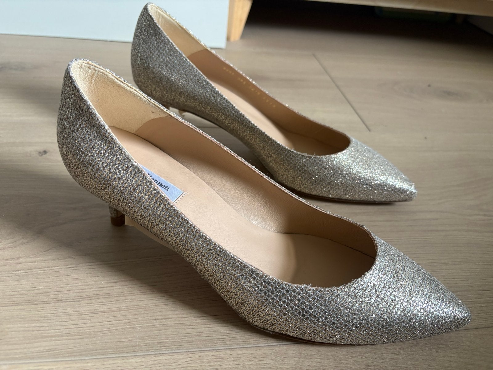 L.K. Bennett Audrey Glitter Pumps - Maat 38.5 NIEUW, Pumps, Overige kleuren, Nieuw, Ophalen of Verzenden