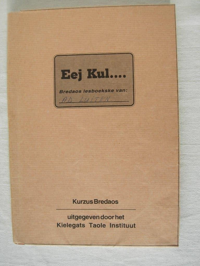 Eej Kul Kurzus Bredaos Carnaval Breda Terrepetijn Sjaggerijn, Boeken, Gelezen, Niet van toepassing, Ophalen of Verzenden, Theo Melis en Theo Borghouts