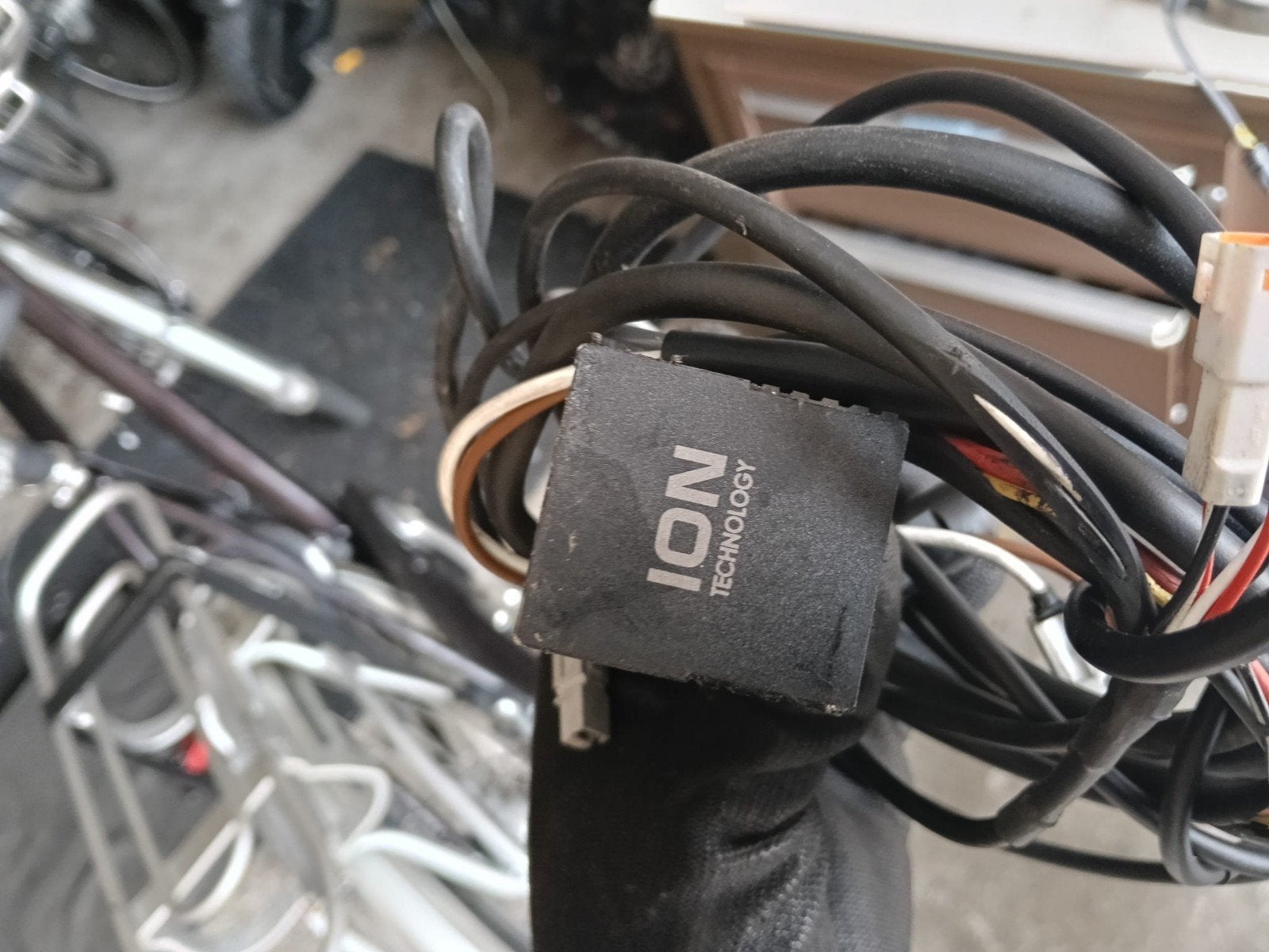 controller sparta ion, Ophalen of Verzenden, Gebruikt, Kabelslot