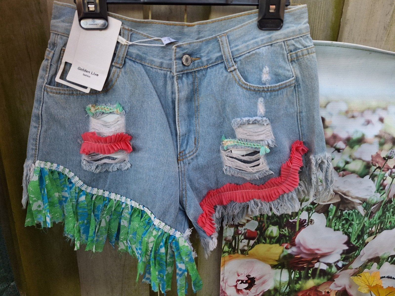 Bohemian ibiza korte broek
Maat L
NIEUW*
Merk Golden Live, Kleding | Dames, Ophalen of Verzenden, Nieuw, Overige kleuren, W28 - W29 (confectie 36)