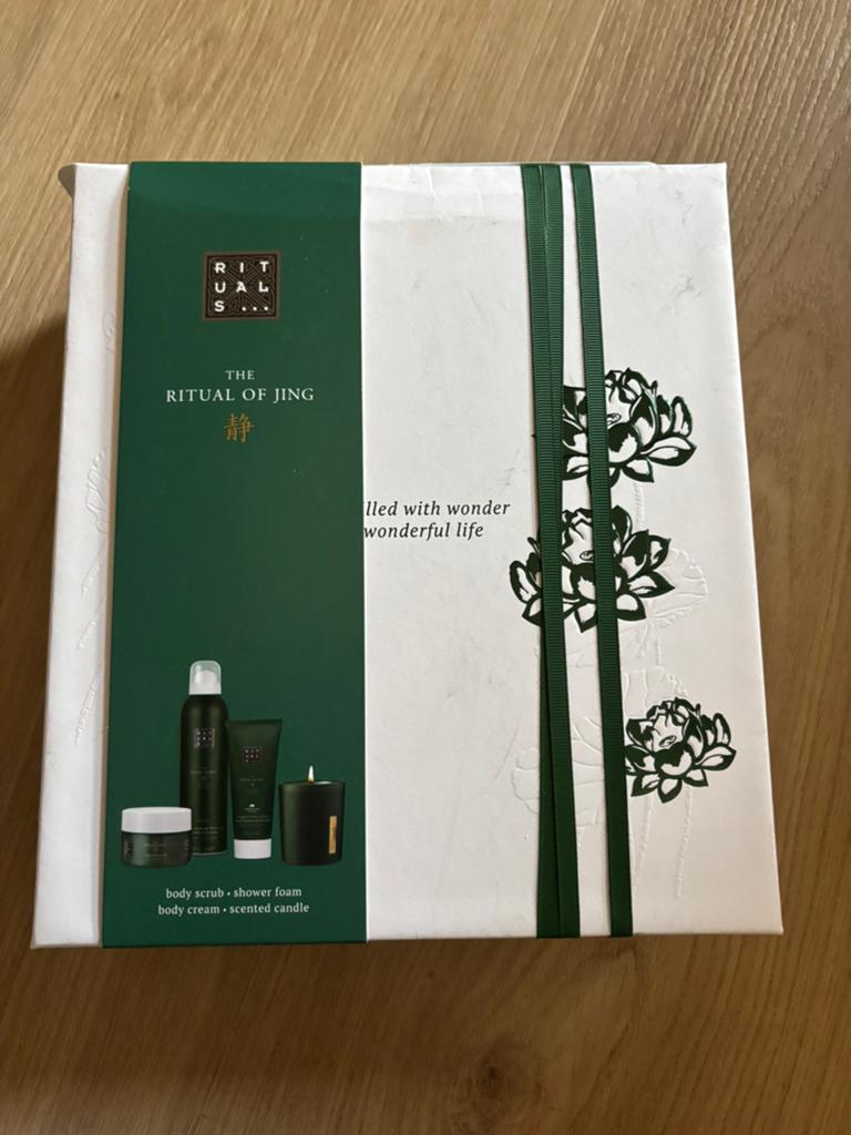 Rituals of jing pakket, Sieraden, Tassen en Uiterlijk, Uiterlijk | Lichaamsverzorging, Ophalen of Verzenden, Nieuw, Bad & Douche