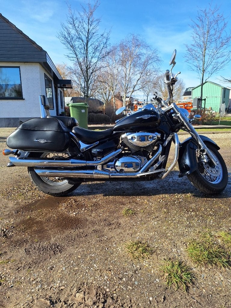 Suzuki VL 800 C Intruder, Motoren, Motoren | Suzuki, Cardan-aandrijving, 2 cilinders, 805 cc, Gebruikt