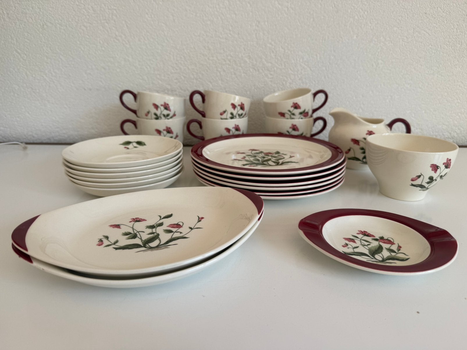 Wedgwood ontbijtservies jaren 60, Ophalen