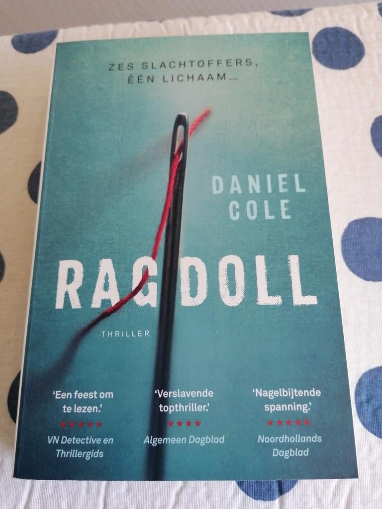 Daniel Cole - Ragdoll, Boeken, Ophalen of Verzenden, Gelezen, Daniel Cole