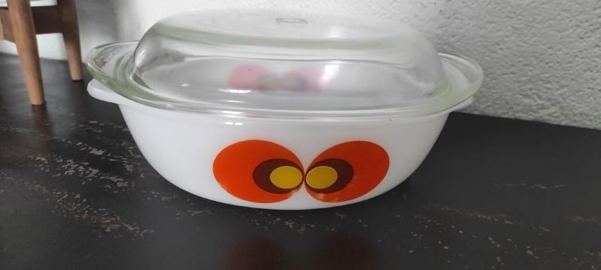 Vintage ovenschaal melkglas pauwenogen Jena Glas, Gebruikt, Ophalen of Verzenden, Overige stijlen, Glas