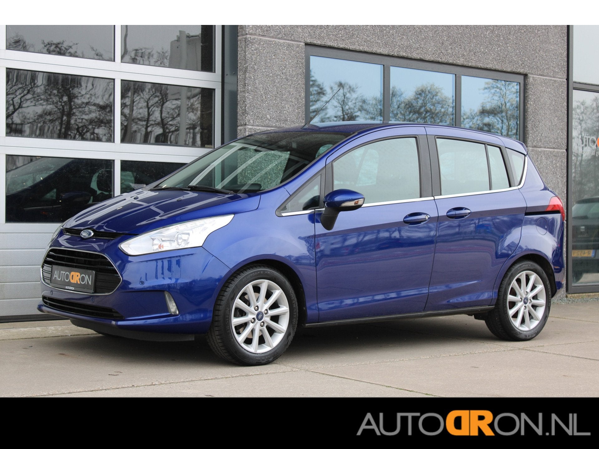 Ford B-MAX 1.0 EcoBoost 101 Pk Titanium 1e Eigenaar Dealer O, Voorwielaandrijving, Gebruikt, Met garantie (alle), Origineel Nederlands