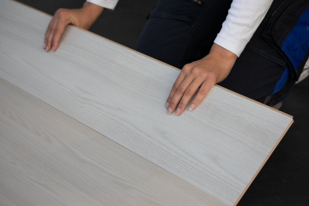 Lichte houtlook laminaat vloer | Nieuw - 26 pakken, Ophalen, Nieuw, Beige, Laminaat