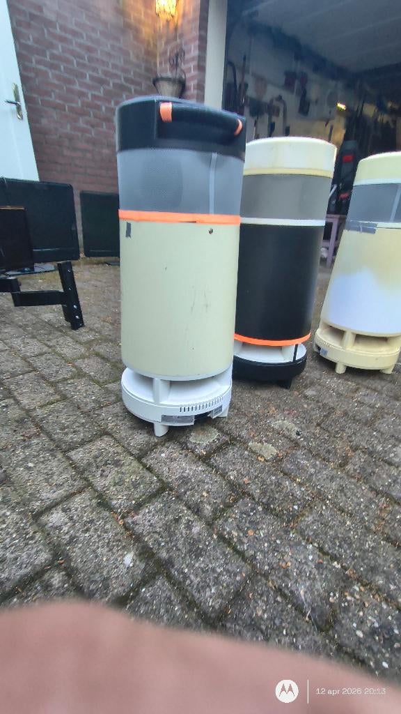 Subwoofer s Souncast 3 items grote woofers opknappers, Subwoofer, Niet werkend, 120 watt of meer, Ophalen