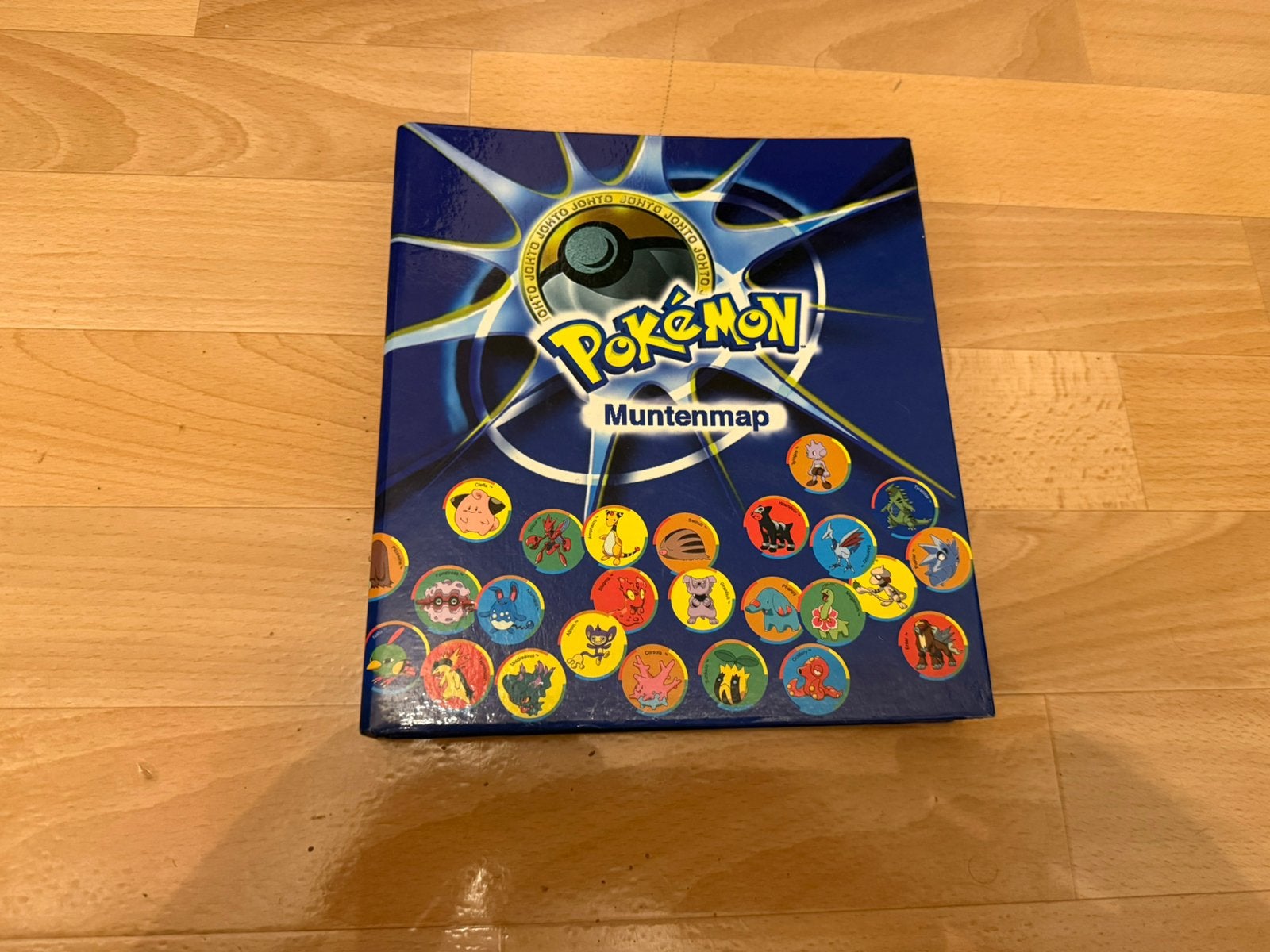 Complete pokemon muntenset super de boer konmar vintage, Hobby en Vrije tijd, Verzamelkaartspellen | Pokémon, Ophalen of Verzenden