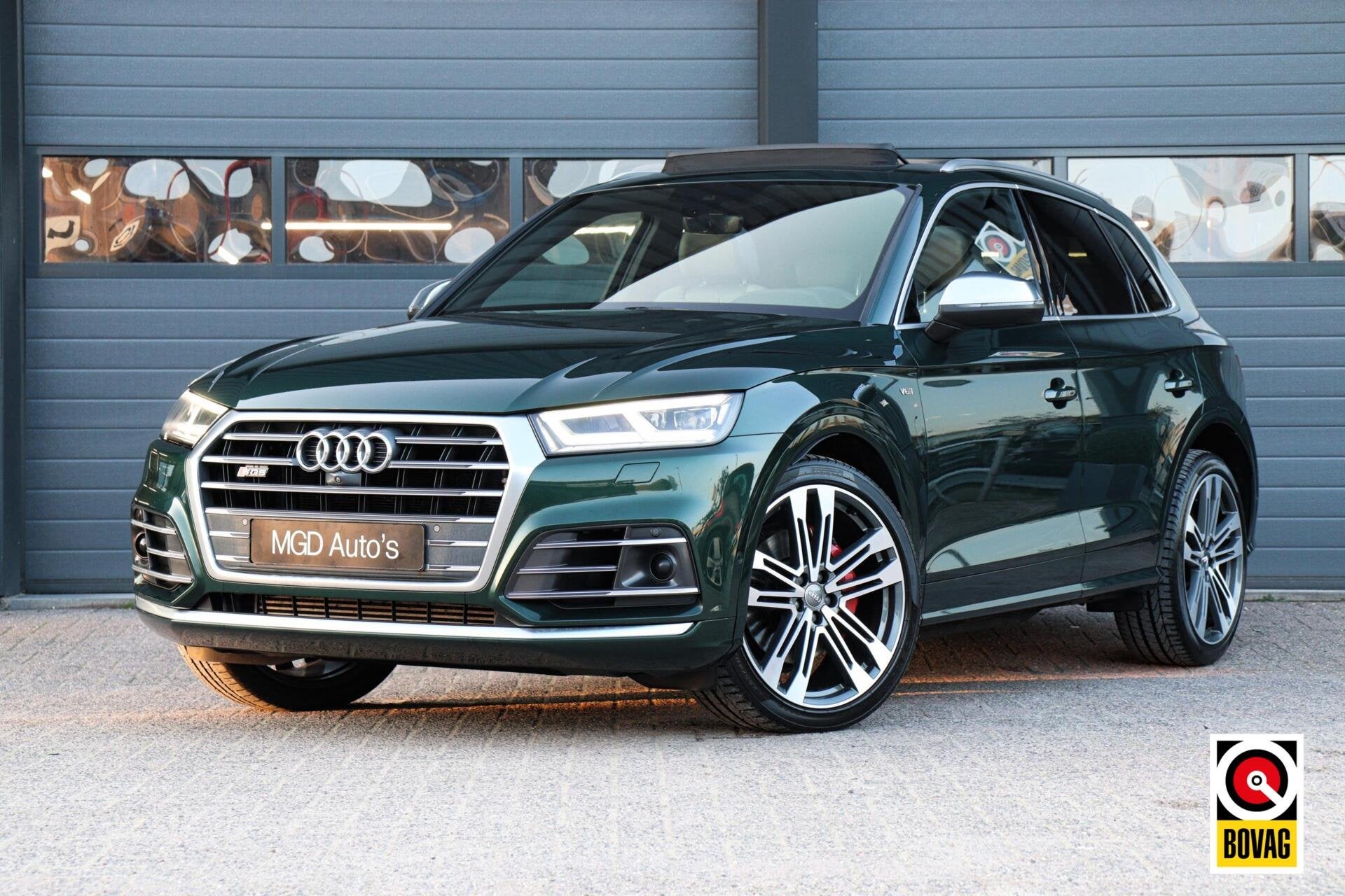 Audi SQ5 3.0 TFSI Quattro /PANODAK/LUCHTVERING/B&O/MEMORY/HU, Auto's, Automaat, Gebruikt, 2995 cc, Met garantie (alle)