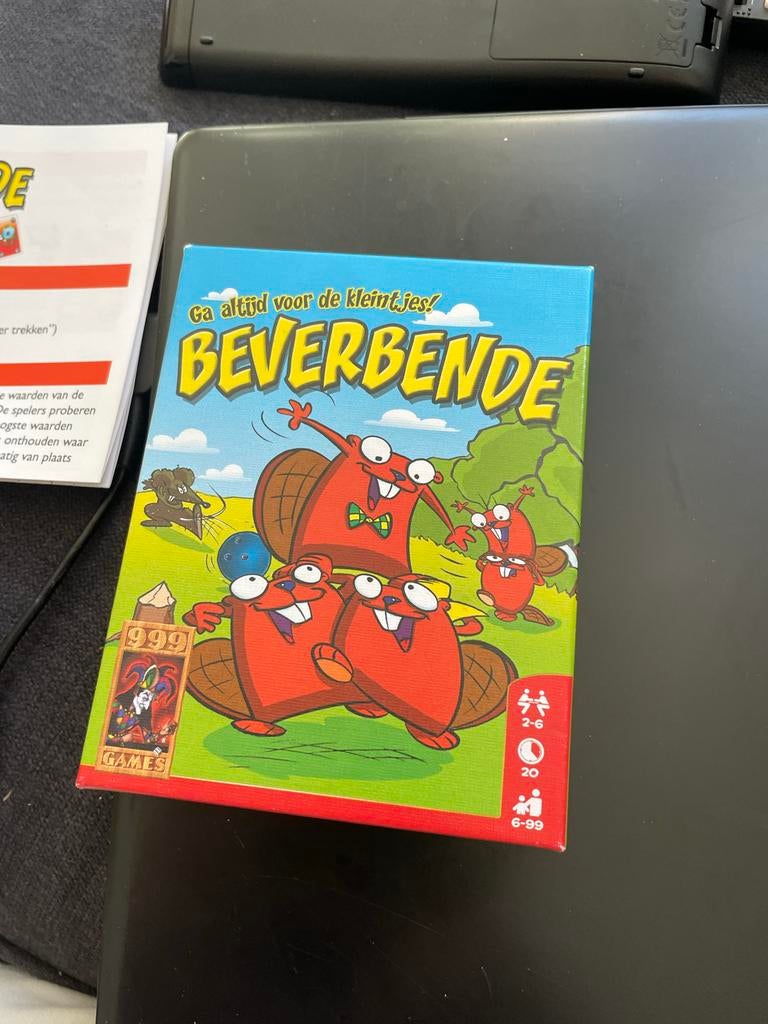Beverbende Kaartspel - Tactiek en Geheugen voor Jong en Oud, Een of twee spelers, Ophalen of Verzenden, Zo goed als nieuw