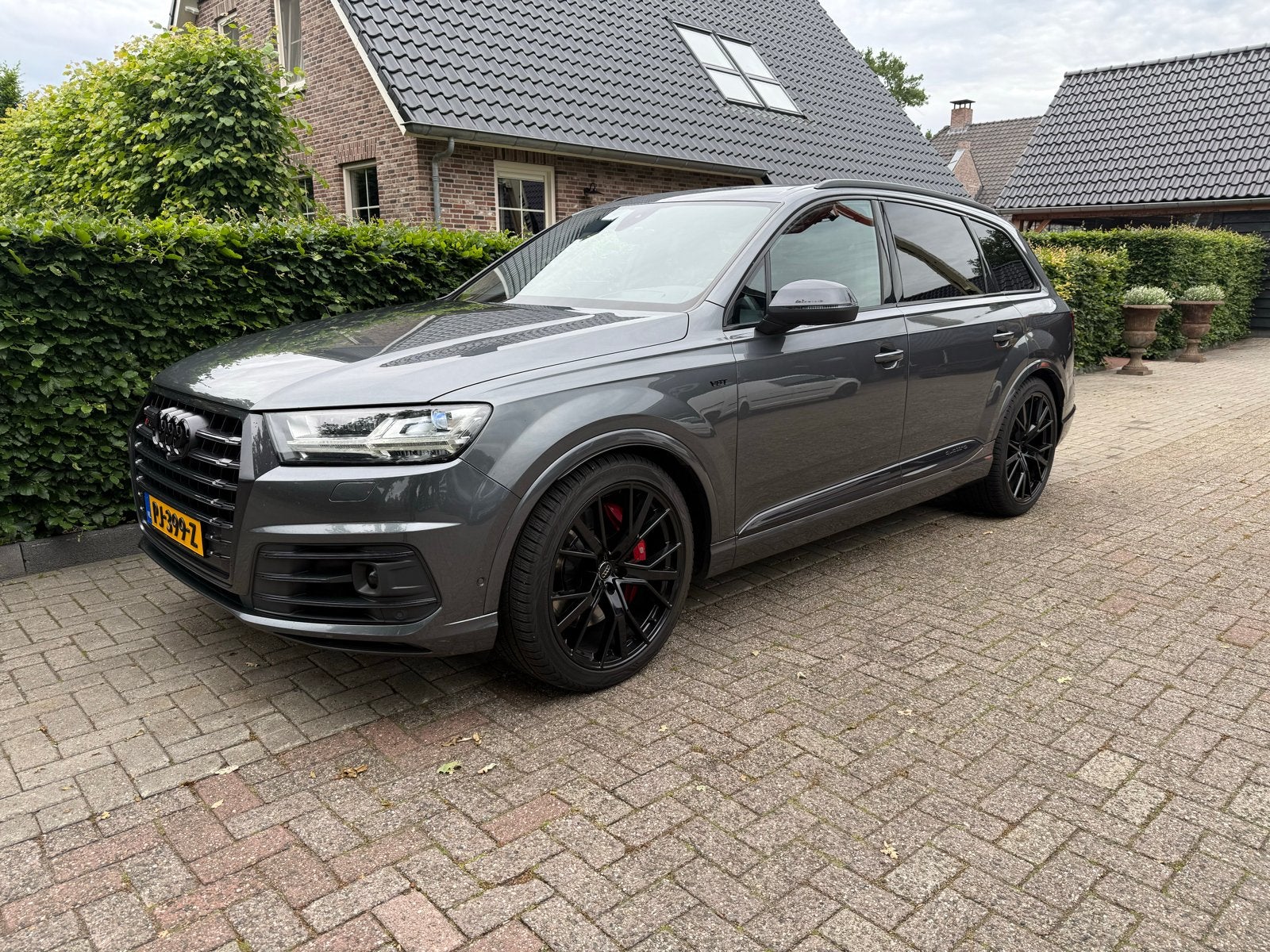 Audi SQ7 4.0 TDI 320KW Quattro Tiptronic 2017 Grijs, SQ7, 435 pk, 2245 kg, Leder