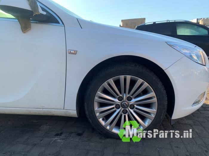 Scherm rechts-voor van een Opel Insignia (Z40R), Auto-onderdelen, Gebruikt, -, -, Opel