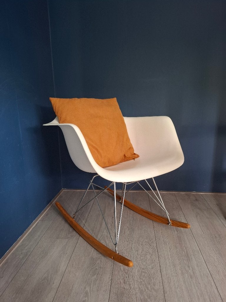 Schommelstoel, Huis en Inrichting, Stoelen, Ophalen, Gebruikt, Wit, Hout