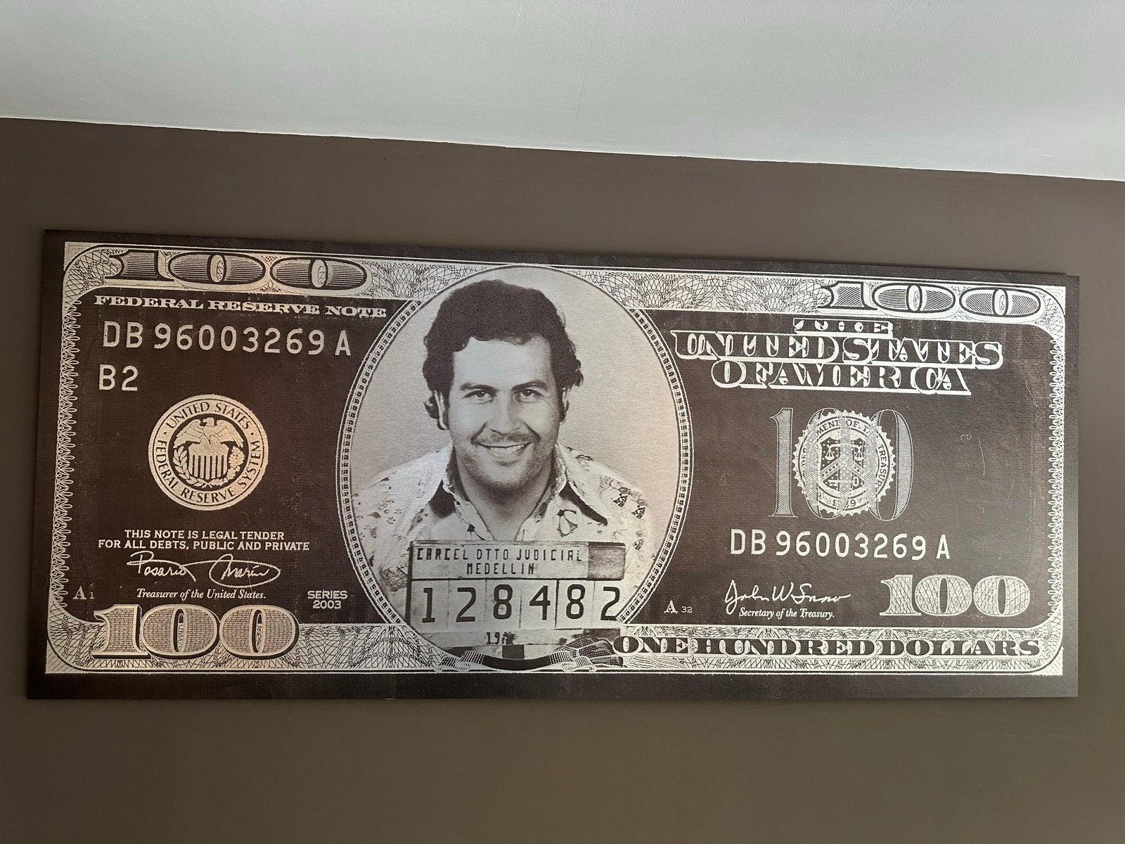 Schilderij Pablo Escobar dollar biljet antraciet, Ophalen