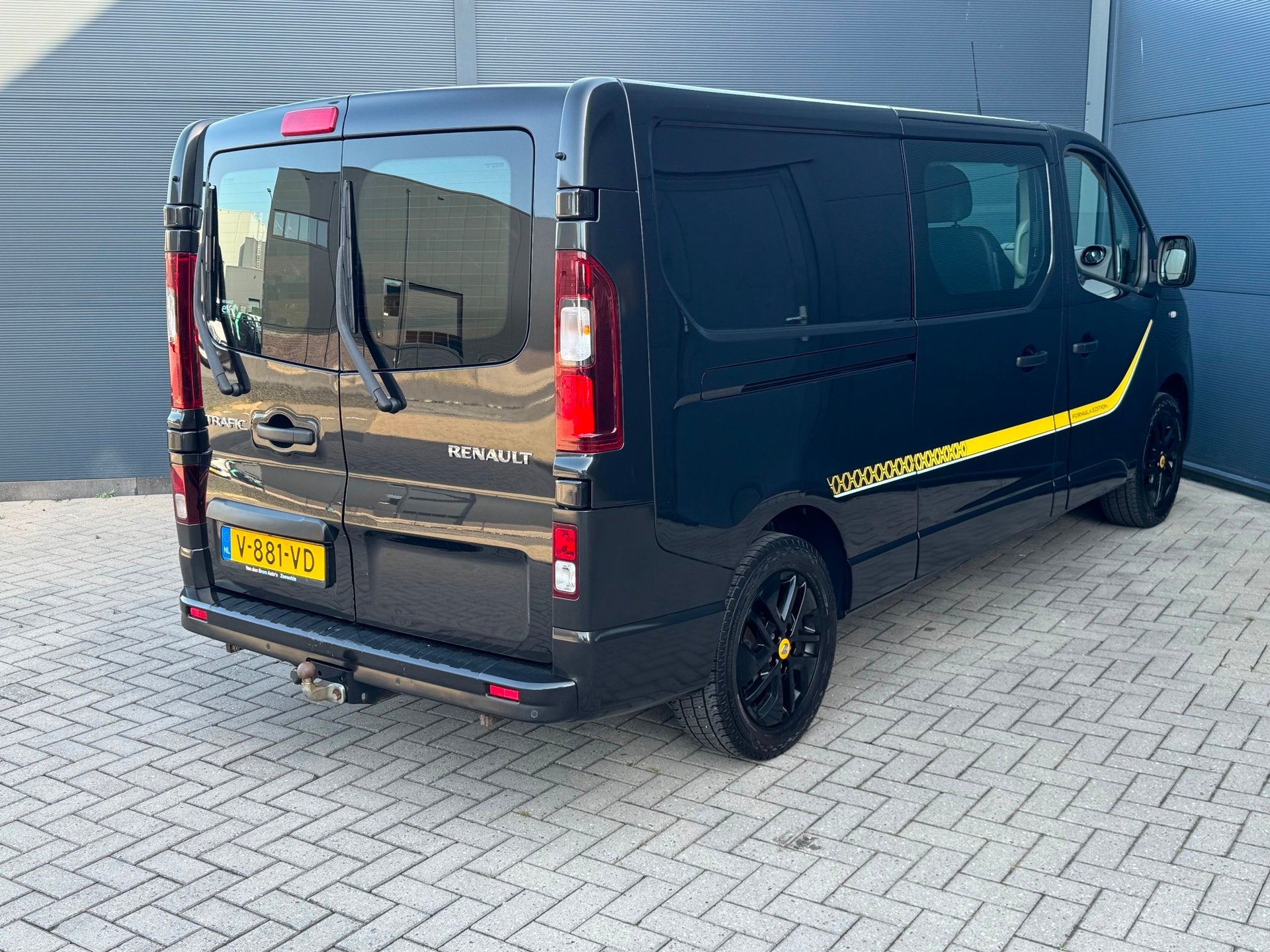 Renault Trafic 1.6 dCi T29 L2H1 / Dubbel Cabine / 2 x Zijdeu, Voorwielaandrijving, Gebruikt, Euro 6, Renault